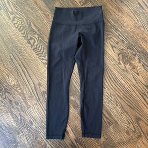 Lululemon 7/8 Leggings Luxtreme 25” Black Size 6